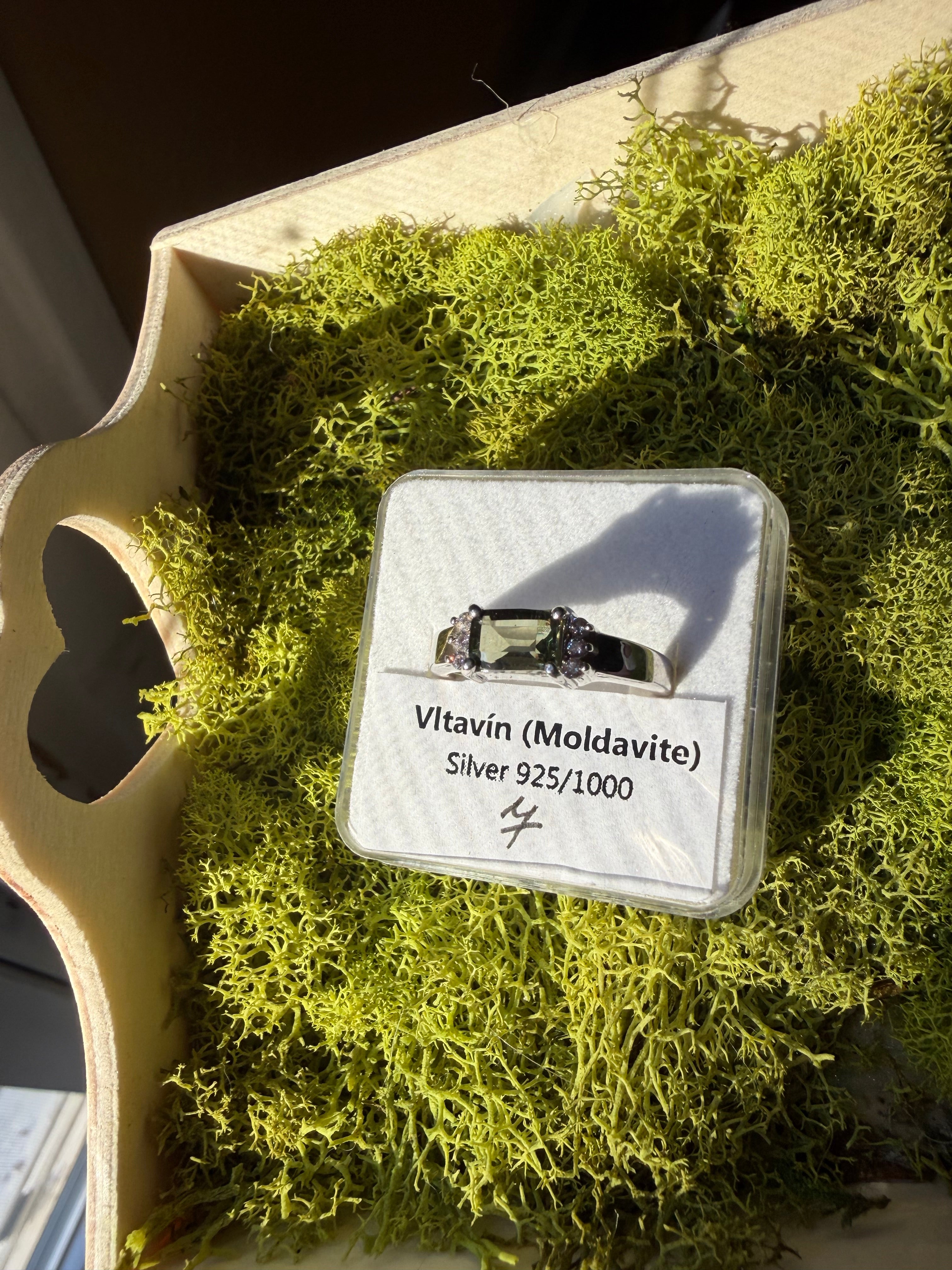 Moldavite and Cubic Zirconia Ring Size 7