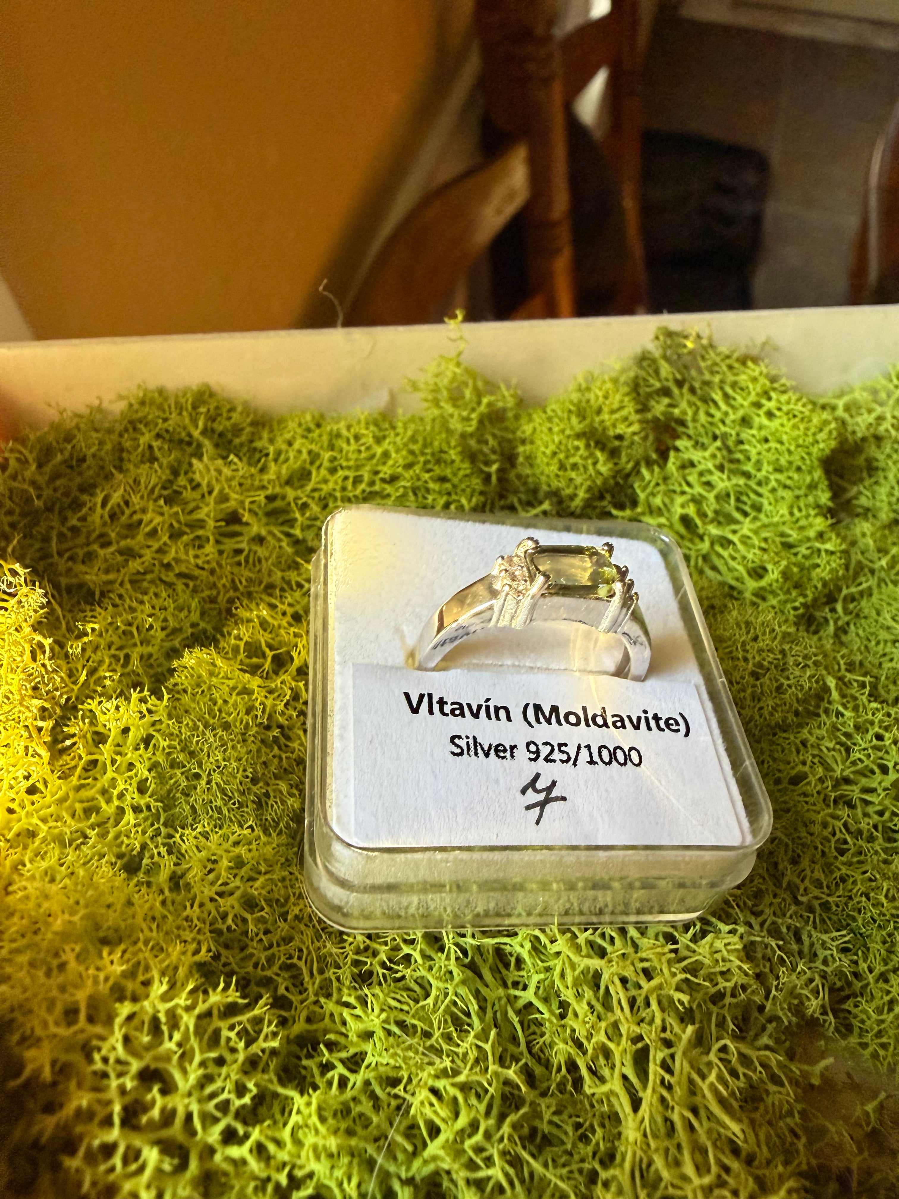 Moldavite and Cubic Zirconia Ring Size 7